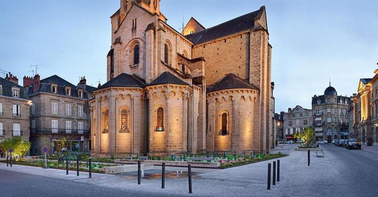 Вилла Maison Avec Patio Dans Le Centre Historique Террассон Экстерьер фото